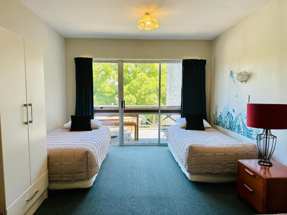 A1 Kaikoura Motel & Apartment Экстерьер фото